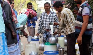 Selling Digital Health Services Alongside Products Selling Digital Health Services Alongside Products