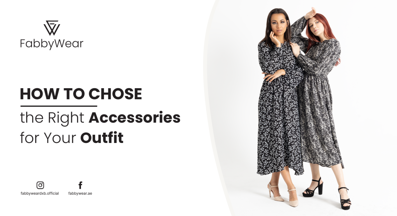 How to Choose the Right Accessories for Any Outfit - Tradeindia Webstories Choosing The Right Accessories For Outfits